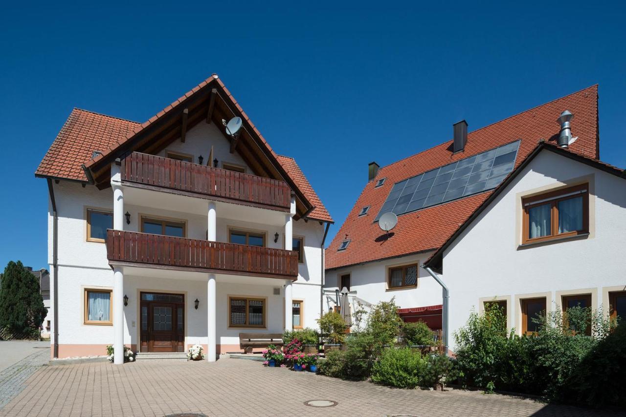 Gasthof-Pension Brauner Hirsch In Alfeld - Mittelfranken Eksteriør bilde